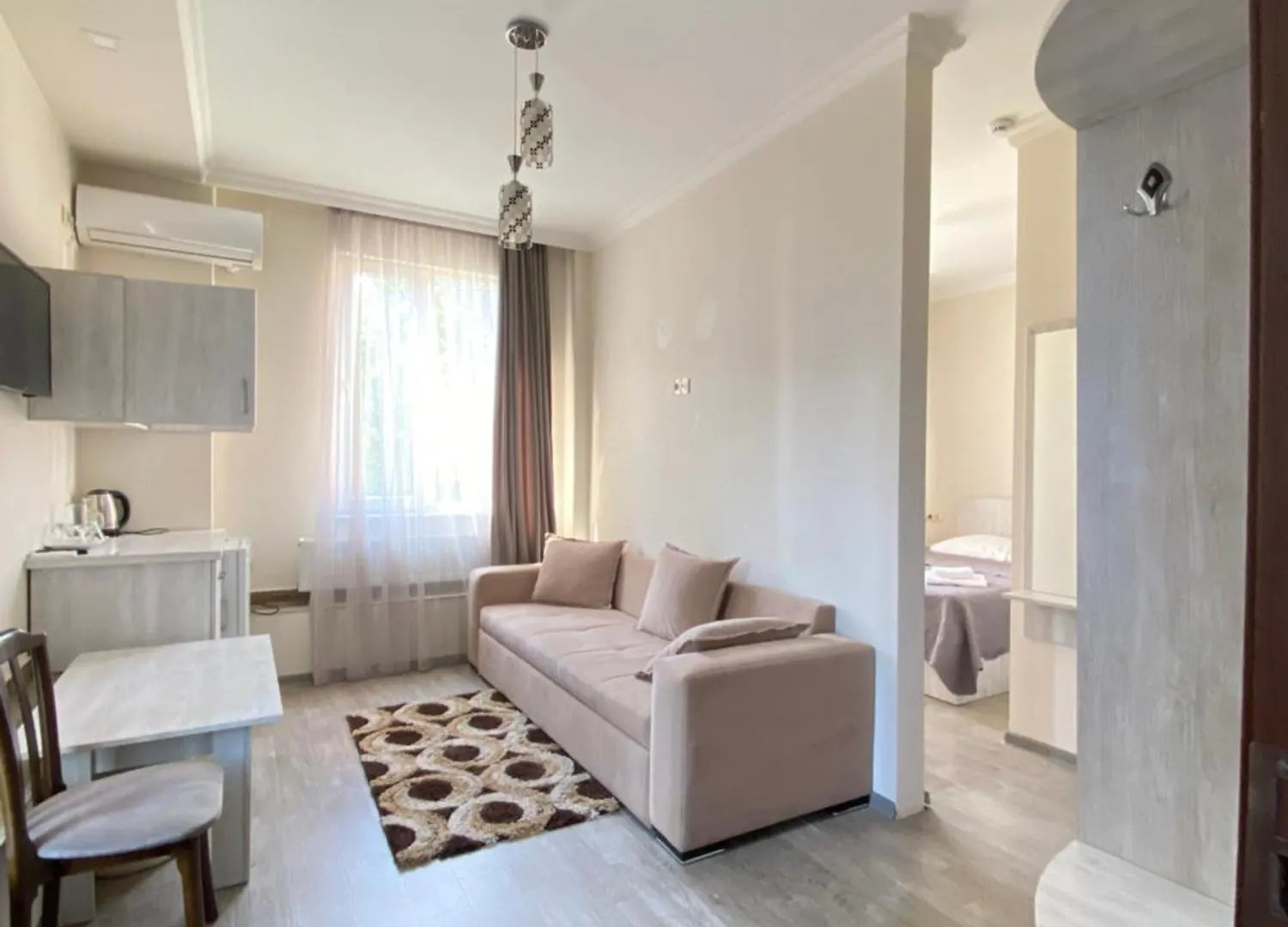 Hotel Garanti Батуми